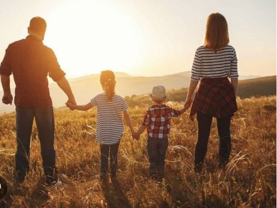 Податкову пільгу можуть отримати родини з дітьми, фото з відкритих джерел