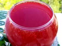 Фруктовий квас. Фото Елли Іванової
