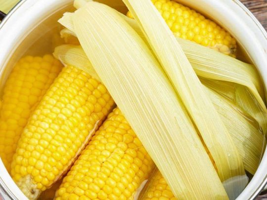 Як смачно приготувати молоду кукурудзу: метод від шеф-кухаря