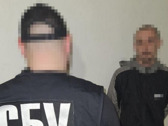 Дезертир на Дніпропетровщині шпигував за ЗСУ: його затримали