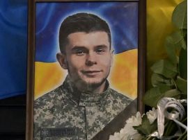 25-річний молодший лейтенант Юрій Баранецький