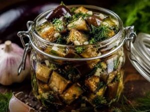 Рецепт баклажанов в медово-чесночном маринаде