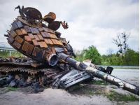 Зруйнований танк рф. Фото&nbsp;— depositphotos