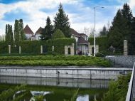 Заброшенный дом Дмитрия Табачника в&nbsp;Козине под Киевом готовят к&nbsp;продаже: как он&nbsp;выглядит (фото, видео)