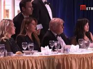 Стрельба во&nbsp;время ужина: Трампа экстренно эвакуировали (видео)