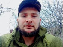 Солдат Юрій Петрущак