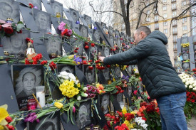 В Киеве прошло шествие памяти Героев Небесной сотни
