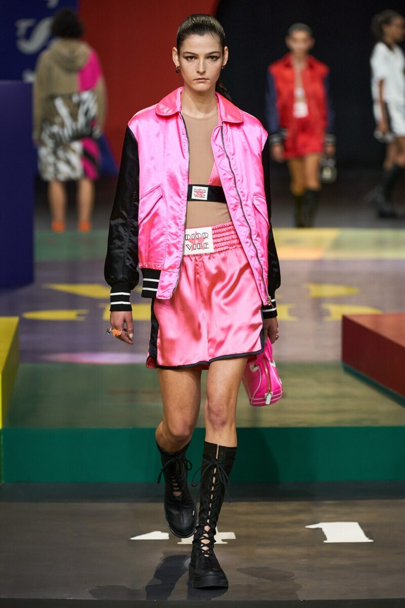 Christian Dior розовый спортивной костюм 