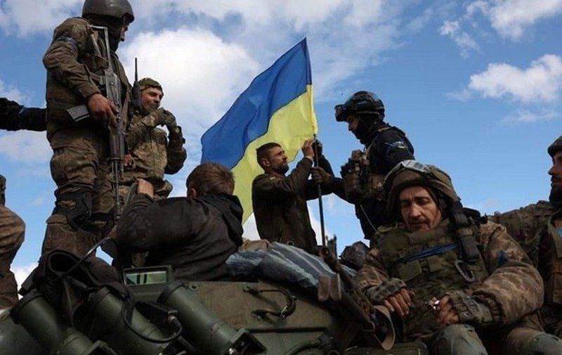 «У нас є всі можливості й всі шанси розгромити росію на полі бою», — генерал Віктор Муженко