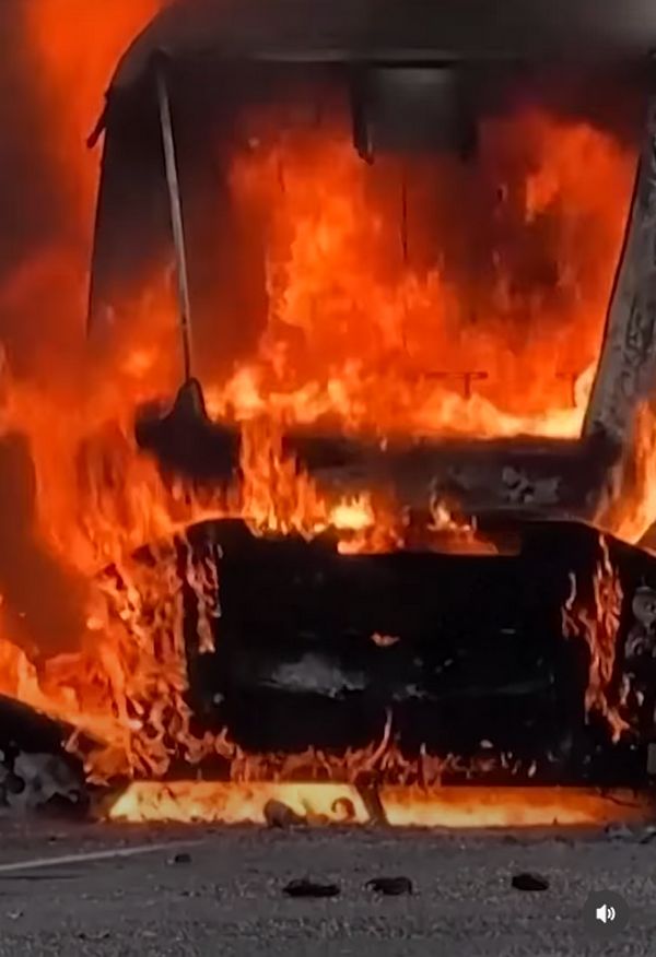 У Белфасті пожежі по всьому місту