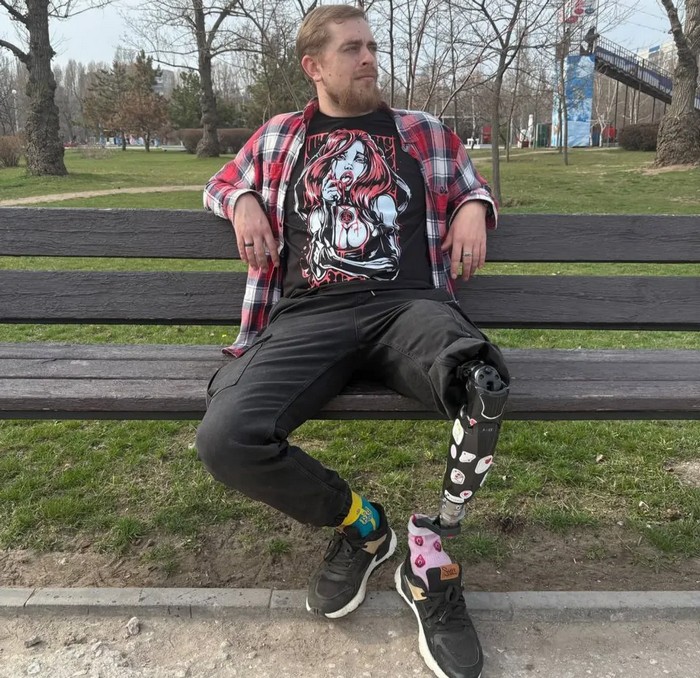 Сейчас Алексей живет и работает во Львове