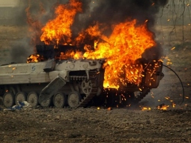 Под Докучаевском украинские воины уничтожили вражескую БМП