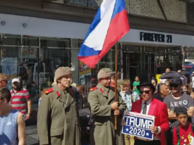 Троллинг высшего уровня: звезду Трампа в Голливуде охраняли «русские солдаты»