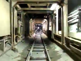 Маск прокатился в сверхскоростном тоннеле Hyperloop под Лос-Анджелесом