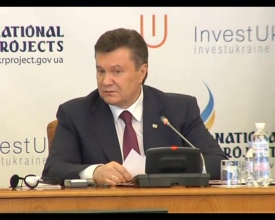 Янукович — Азарову: "Не надо сказок! Меня встречают в мире, будто я из Тьмутаракани!" 